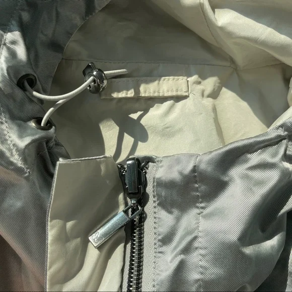 Maxmara Weekend Reversible double sided metallic jacket insert - Picture 5 of 7